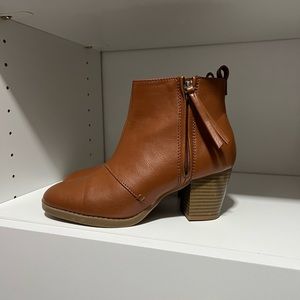 Old Navy Womens Heeled Ankle Boot Booties